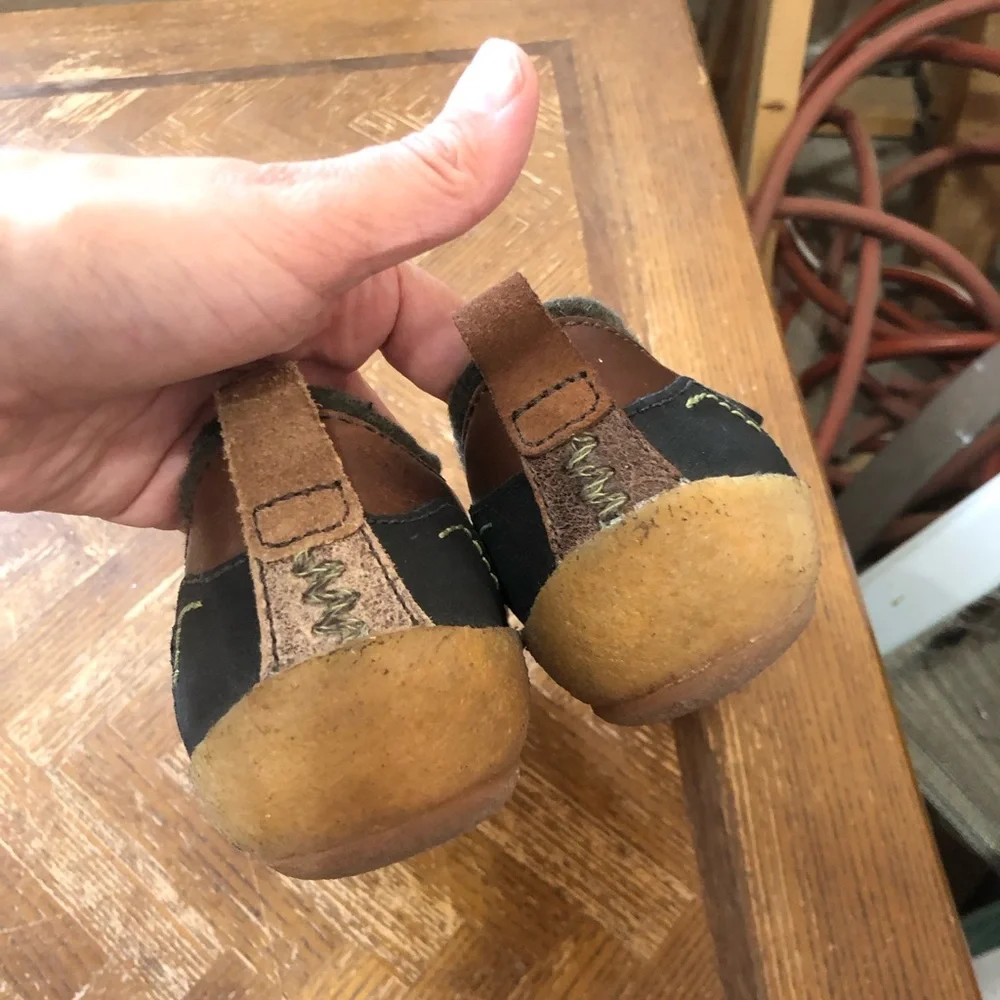 Merrell Shoes - Picture 4 of 6